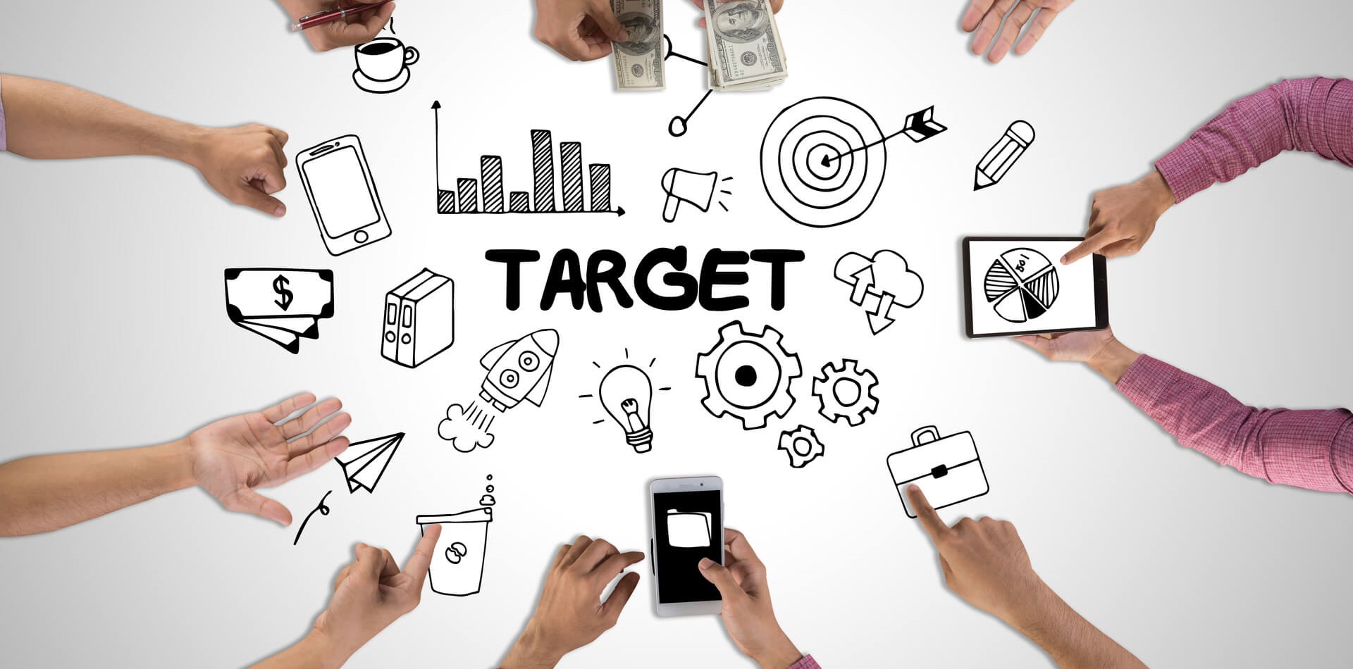 Target Lists, also known as Funnels, enable audience segmentation for email and letter campaigns. Contacts, Accounts, and Leads can be flexibly added to multiple Target Lists. Establish automated processes to seamlessly include Contacts, Accounts, or Leads into specific Target Lists upon meeting predefined conditions.